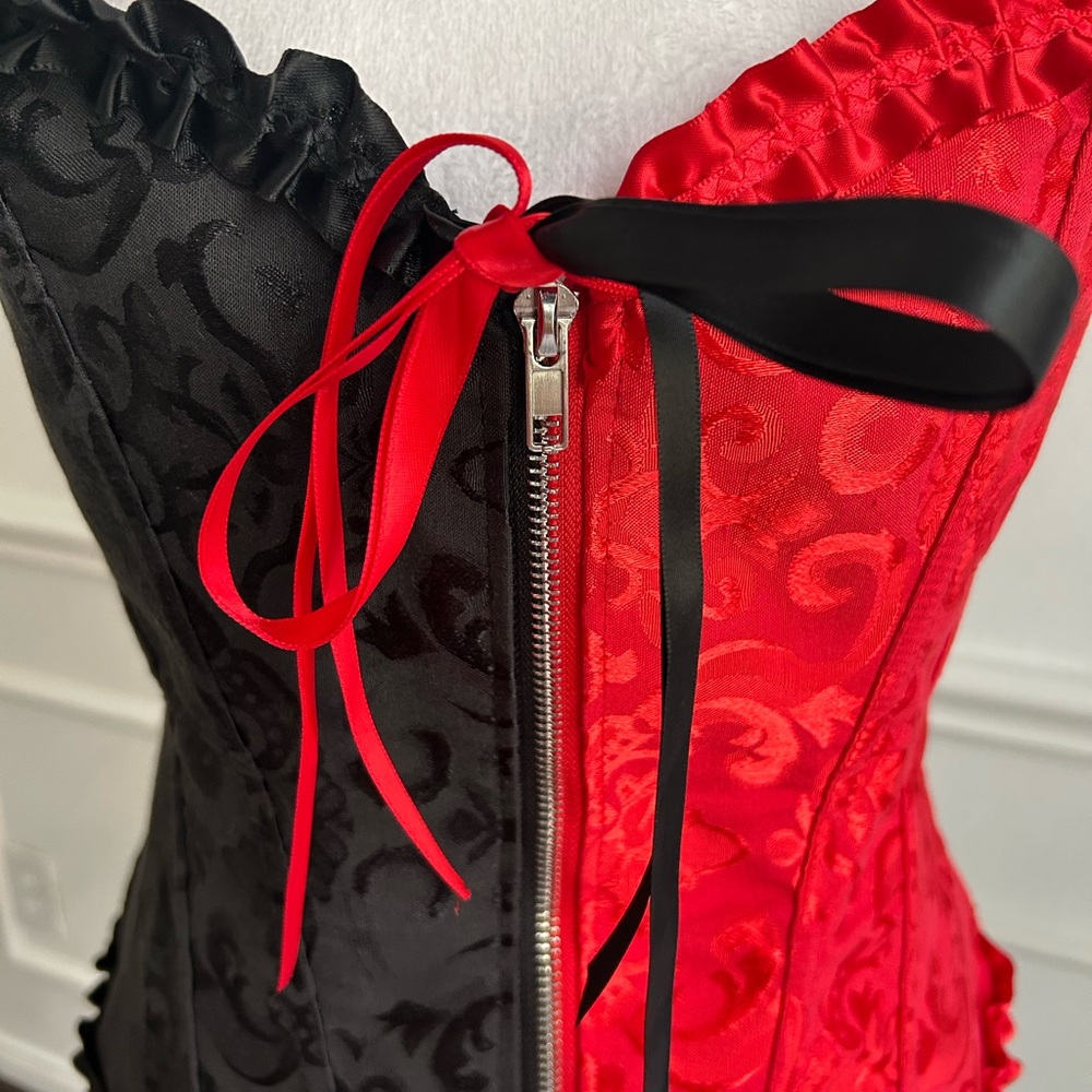 Source Unknown Elegant Black And Red Shapewear Co… - image 3